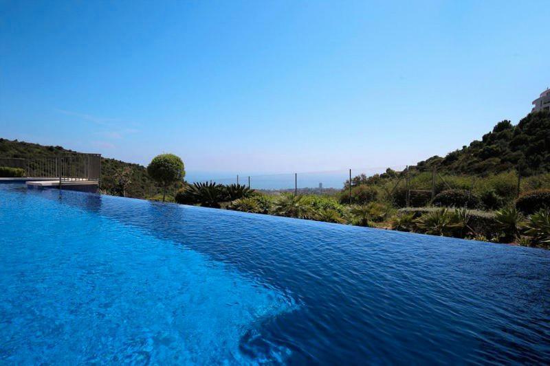 Luxury Spa Resort Marbella 2 Bedroom Sauna Gym Pools Jacuzzi Eksteriør bilde